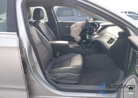 2017 Chevrolet Impala 1Lt из США, поврежденный, VIN 2G1105SAXH9139974